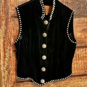 Double D Ranch wear velvet vest with beautiful conches. Sm